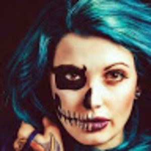 Meet your Posher, Estela